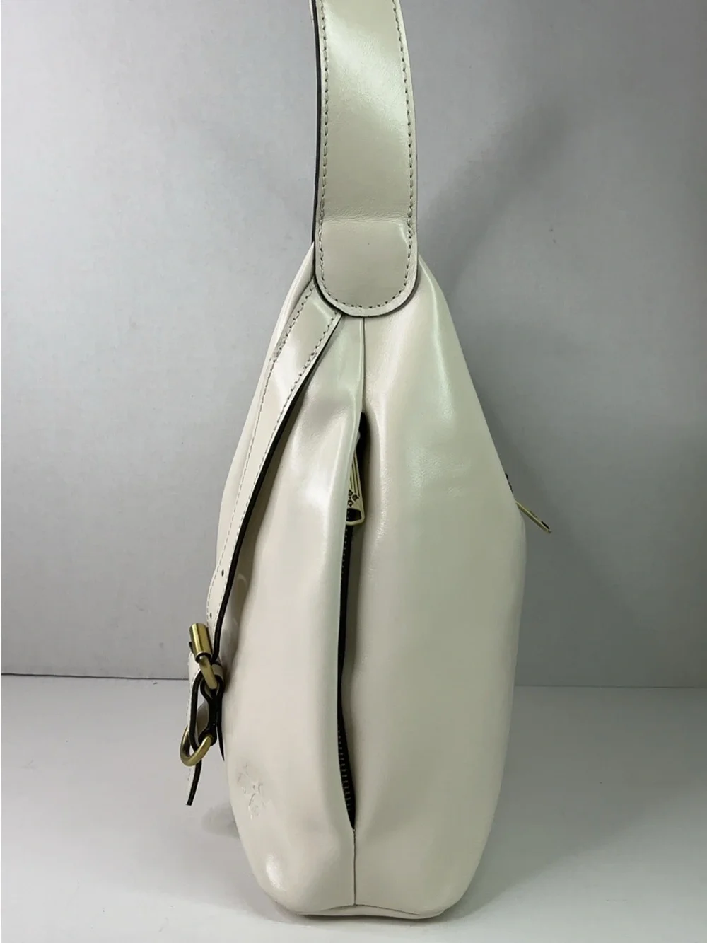 Patricia Nash Elia Hobo